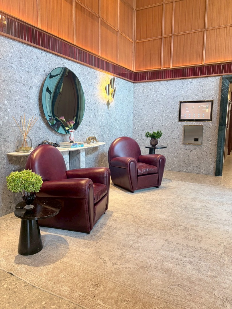 🔥เมษายนนี้ Via 34 โอกาสเดียว Rare Item เปิด Pre-sale รอบVVIP 25–26 เท่านั้น เริ่ม 22 ลบ. 📲 093-1681685 / 061-6166142 | LINE : @wsrcondo