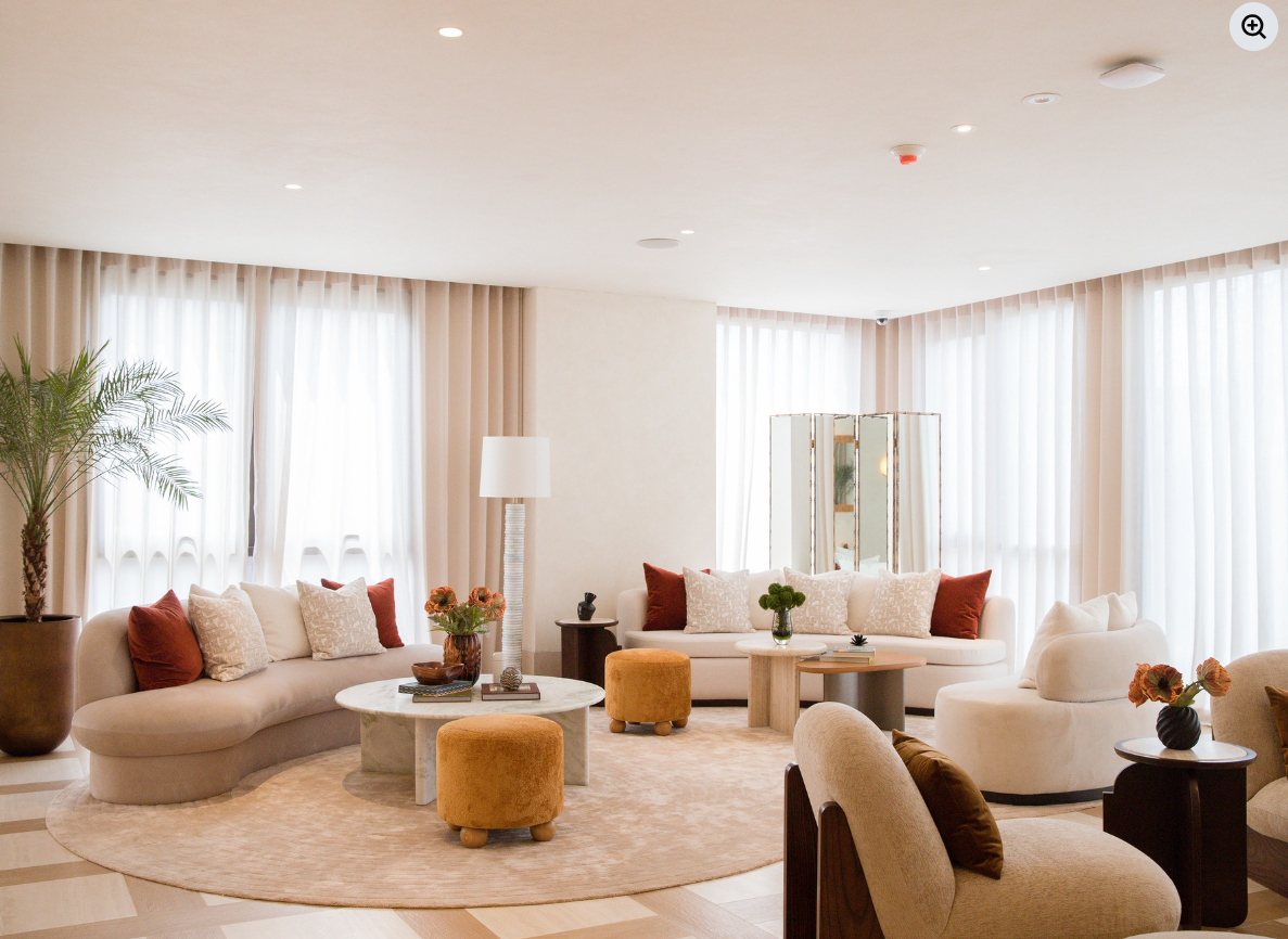 🏙️ VIA 61 เอกมัย–ทองหล่อ เชื่อมต่อ 1 นาที* | คอนโดหรูยูนิตน้อย เริ่ม 12.9 ลบ. 📞 061-6166142 💚 LINE: @wsrcondo