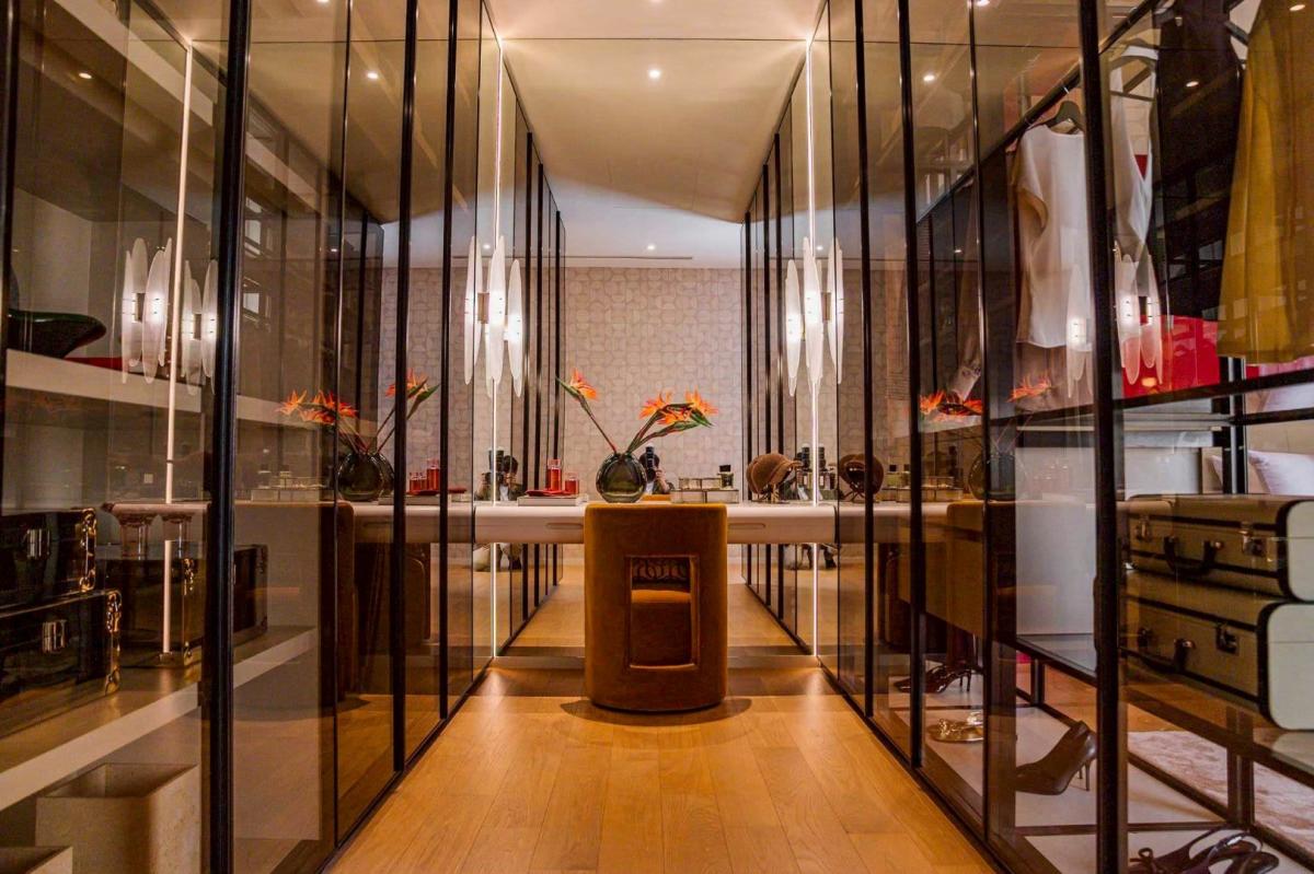 🌟BuGaan Voyy Krungthep Kreetha | ที่สุดของบ้านเดี่ยวหรู พร้อมบริการ PLUS Luxury Management เริ่ม 55 ล้านบาท📞 093-1681685 | 061-6166142 💚 LINE: @wsrcondo