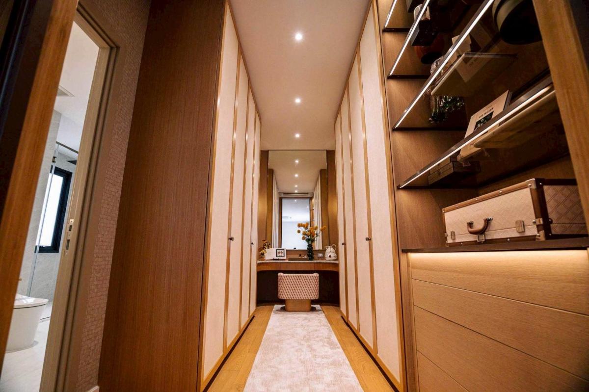 🌟BuGaan Voyy Krungthep Kreetha | ที่สุดของบ้านเดี่ยวหรู พร้อมบริการ PLUS Luxury Management เริ่ม 55 ล้านบาท📞 093-1681685 | 061-6166142 💚 LINE: @wsrcondo